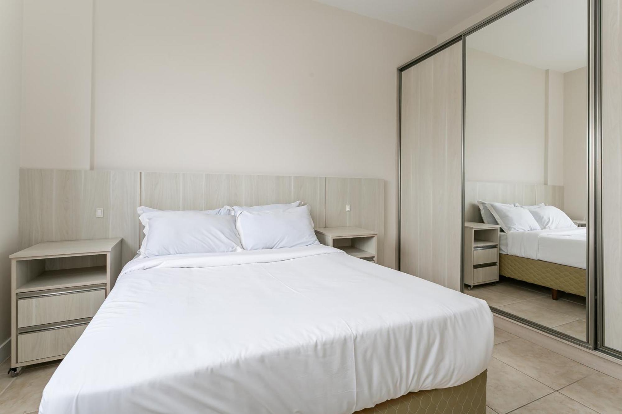 Apartment Predio Nos Ingleses Pe-na-areia Com Piscina - Aquarelle Florianopolis